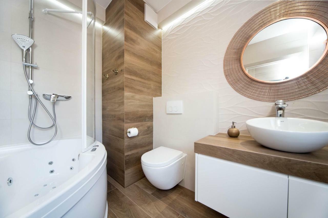 Nowoczesne Apartamenty W Centrum Krakowa Exteriör bild